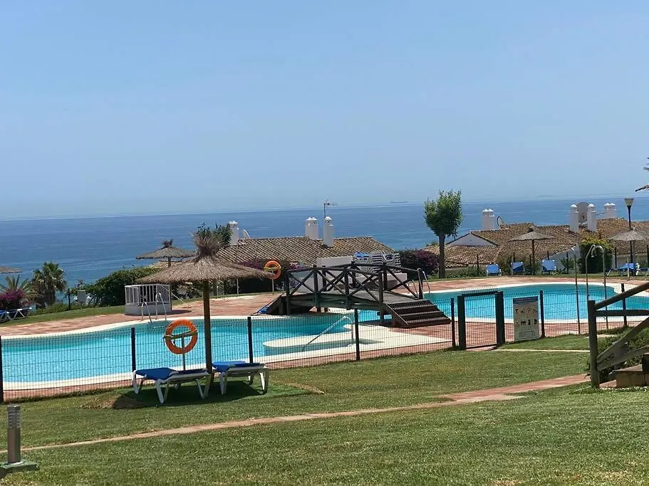 Shanti Sea View Apartment Alcaidesa