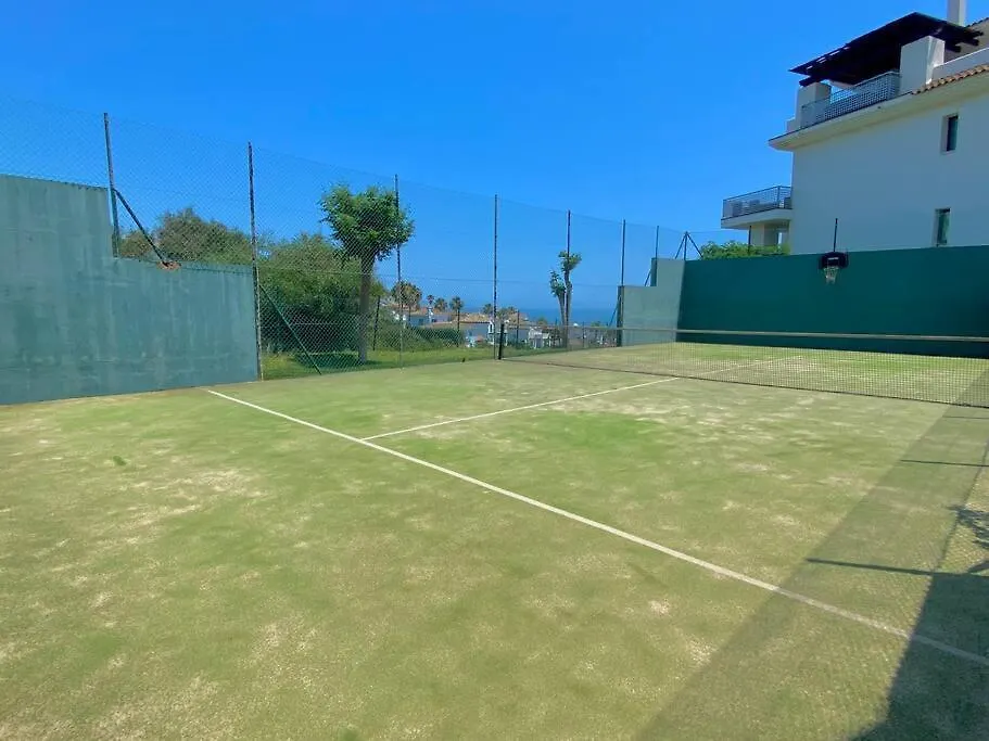 Shanti Sea View Apartment Alcaidesa Spain