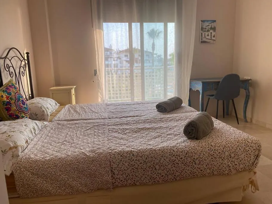 Shanti Sea View Apartment Alcaidesa 0*,