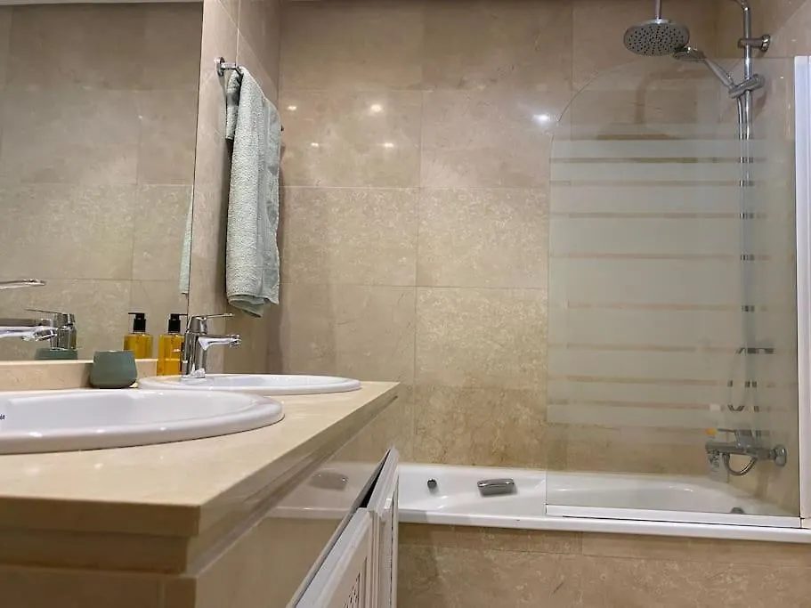 Shanti Sea View Apartment Alcaidesa 0*,  Spain