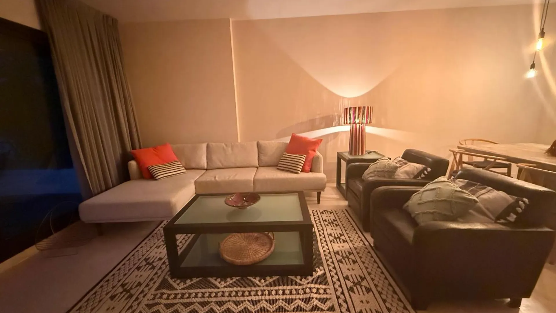 Shanti Sea View Apartment Alcaidesa